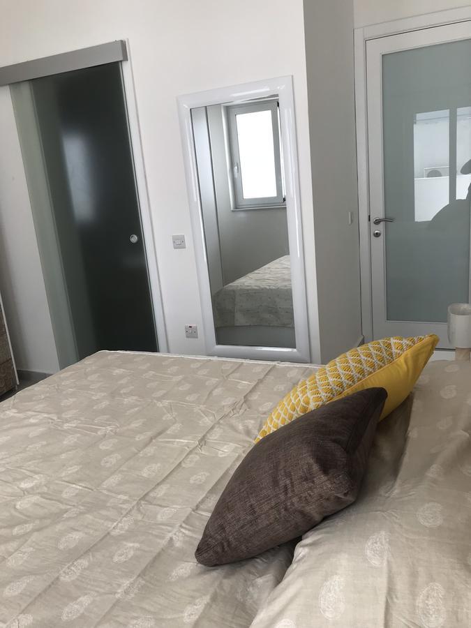 "Centre Point" Apartment Saint Julian's Екстер'єр фото